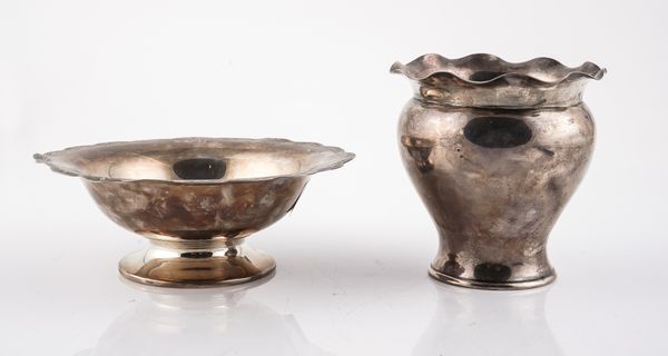 A SILVER DISH AND A SILVER VASE (2)