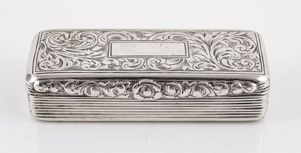 AN EARLY VICTORIAN SILVER RECTANGULAR SNUFF BOX