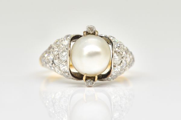 A GOLD, CULTURED PEARL AND DIAMOND RING