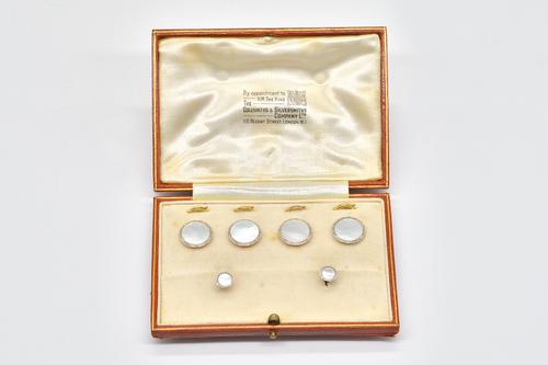 A GOLD, PLATINUM AND MOTHER-OF-PEARL DRESS STUD AND BUTTON SET