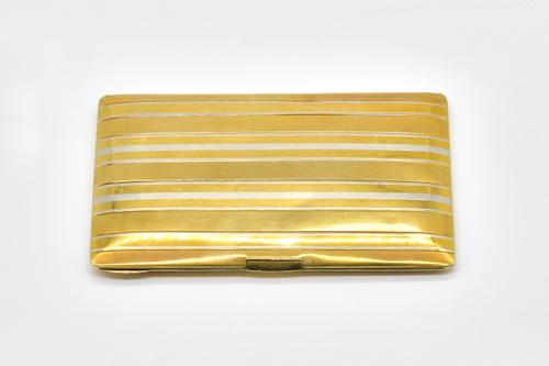 A GOLD AND PLATINUM RECTANGULAR CIGARETTE CASE