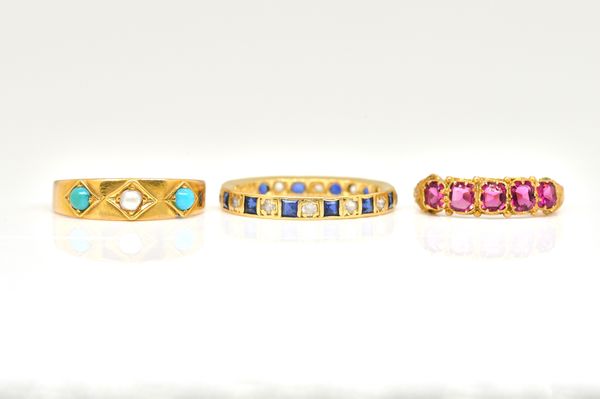 THREE GOLD AND GEM SET RINGS (3)