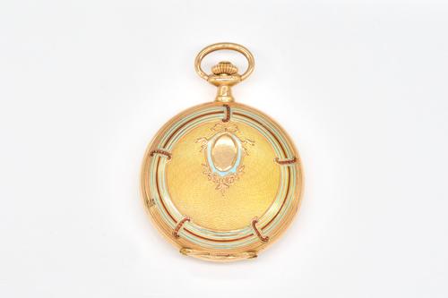 A GOLD AND ENAMEL CORNEILLE KEYLESS WIND FOB WATCH
