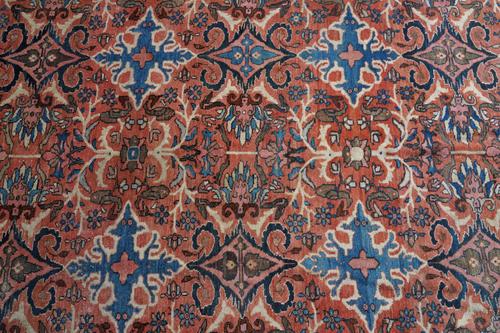 A FERAGHAN CARPET, PERSIAN