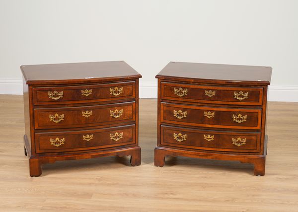 HENREDON; A PAIR OF MODERN MAHOGANY BOWFRONT THREE DRAWER CHESTS (2)