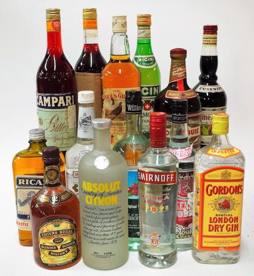 14 BOTTLES MIXED SPIRITS AND LIQUEURS