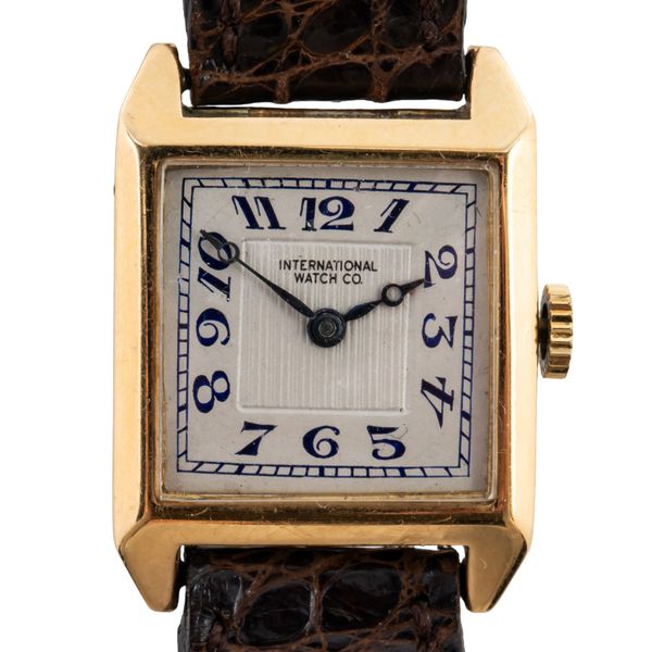 INTERNATIONAL WATCH COMPANY (IWC) GOLD WATCH