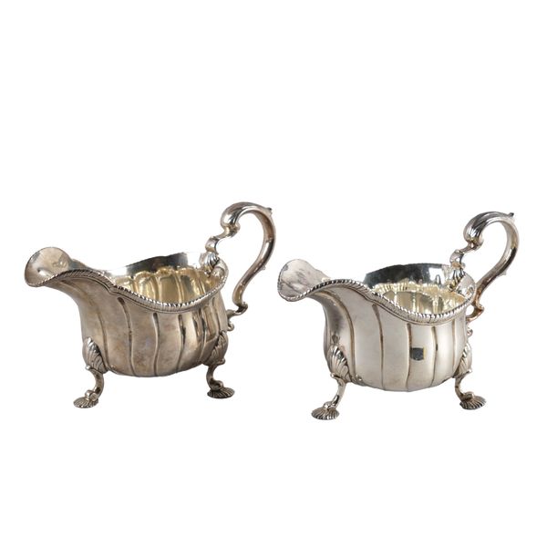 A PAIR OF GEORGE II SILVER SAUCEBOATS (2)