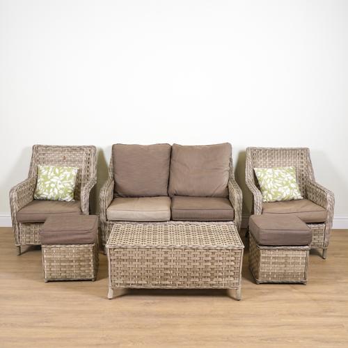 SIGNATURE WEAVE; A MODERN FAUX RATTAN PATIO SET (6)
