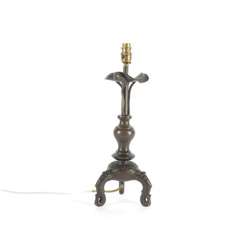 AN ASIAN PATINATED BRONZE TABLE LAMP