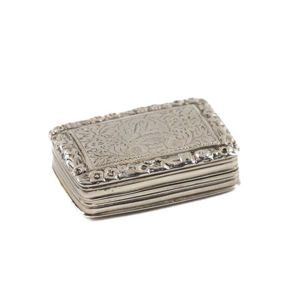 A SILVER RECTANGULAR VINAIGRETTE