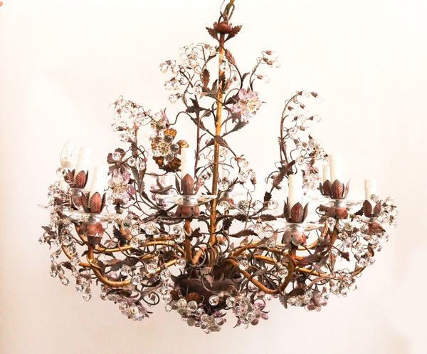 MECHINI, FLORENCE: A GILT-METAL AND CRYSTAL TWELVE LIGHT CHANDELIER