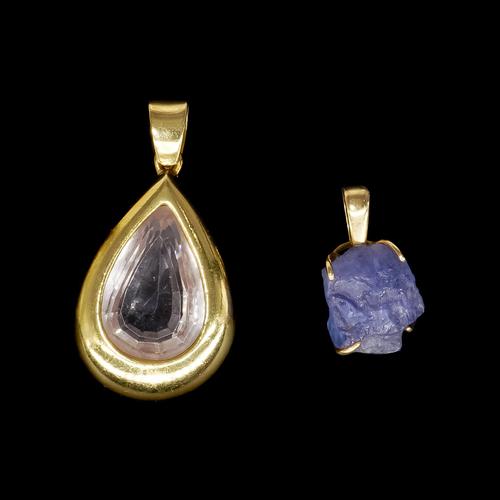 TWO GOLD PENDANTS (2)