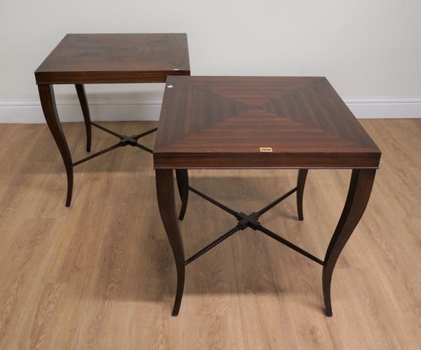 ‘ETHAN ALLEN’ A PAIR OF HARDWOOD SQUARE OCCASIONAL TABLES (2)