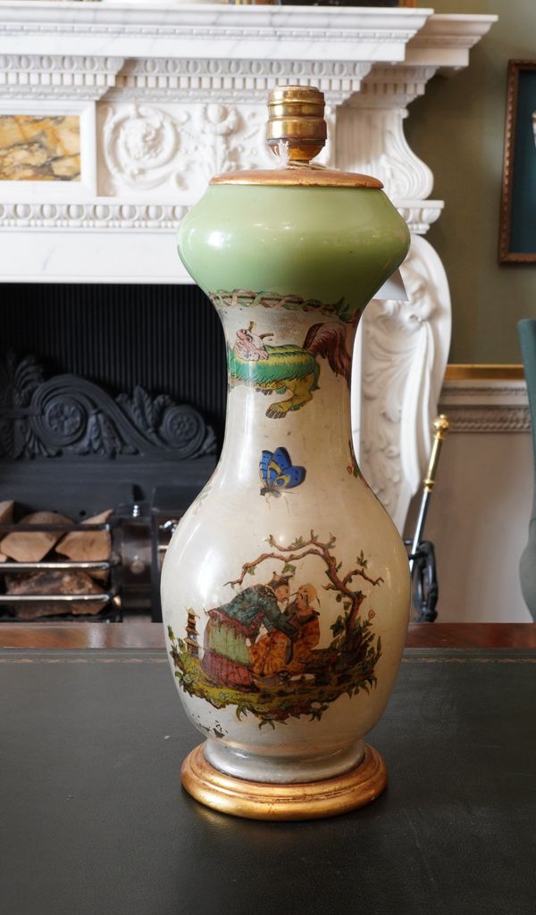 A CHINOISERIE DECORATED DECALCOMANIA BALUSTER TABLE LAMP