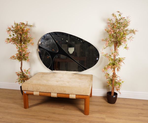 REFLECTIONS, A LARGE 'PEBBLES' WALL MIRROR