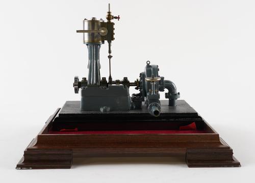 AN ENGLISH MODEL OVERHEAD CRANK STAIONARY STEAM ENGINE