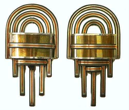 A PAIR OF MIXED METAL CONCENTRIC WALL LIGHTS