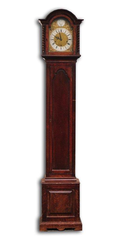 AN OAK CASED QUARTER STRIKING 'GRANDMOTHER' CLOCK