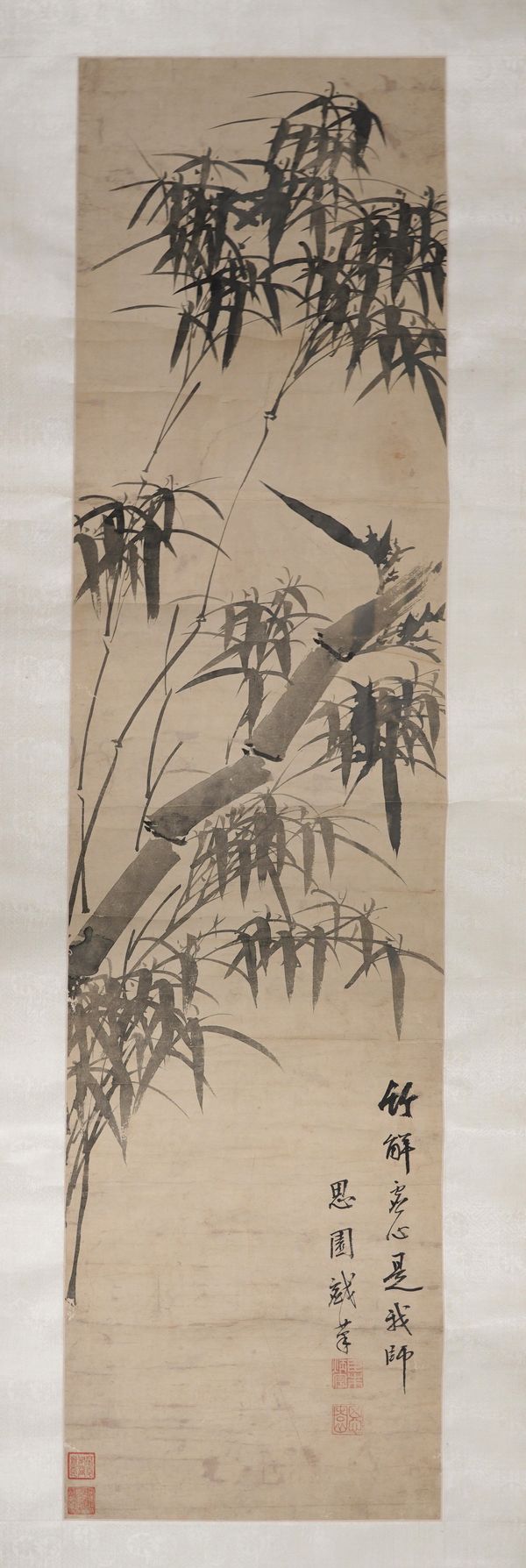 A SCROLL PAINTING OF BAMBOO