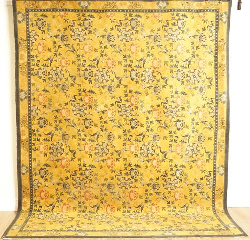 A FINE CHINESE CARPET
