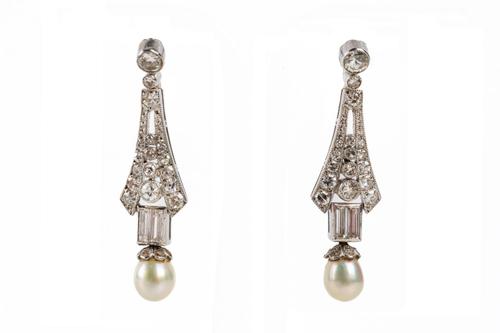 A PAIR OF ART DECO PEARL AND DIAMOND DROP EARRINGS (3)