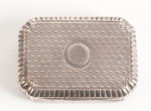 A GEORGE III SILVER RECTANGULAR VINAIGRETTE