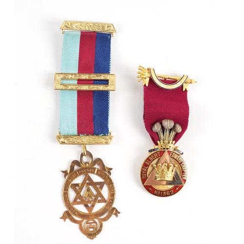 A 15CT GOLD MASONIC MEDAL AND 9CT GOLD MASONIC MEDAL (2)