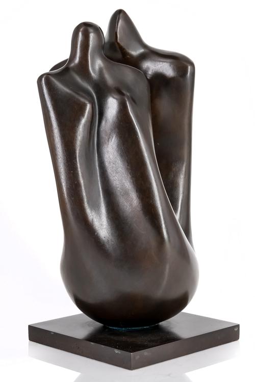 MARZIA COLONNA (ITALIAN B. 1951): A BRONZE GROUP 'LOVERS 8'