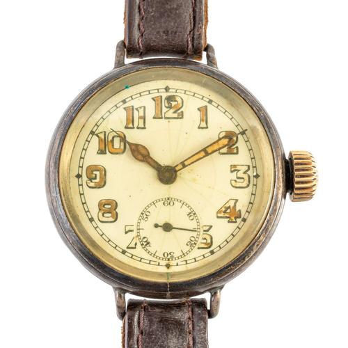 A SILVER CIRCULAR CASED WRISTWATCH