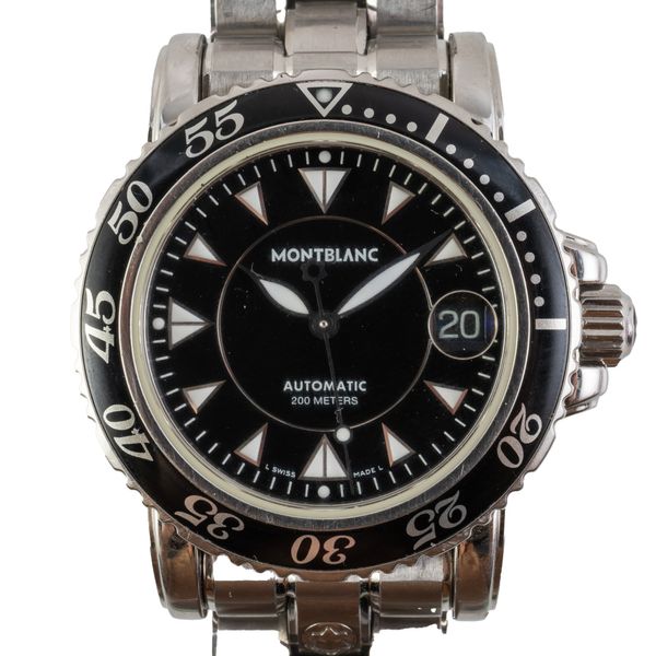 A MONTBLANC 7035 AUTOMATIC STEEL WATCH
