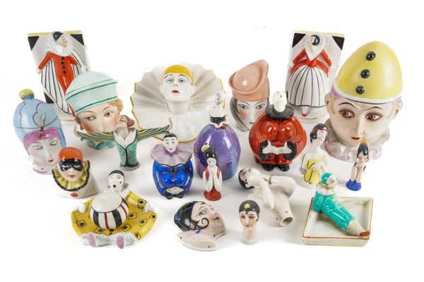 A COLLECTION OF ART DECO PIERROT/PANTOMIME FIGURES (QTY)