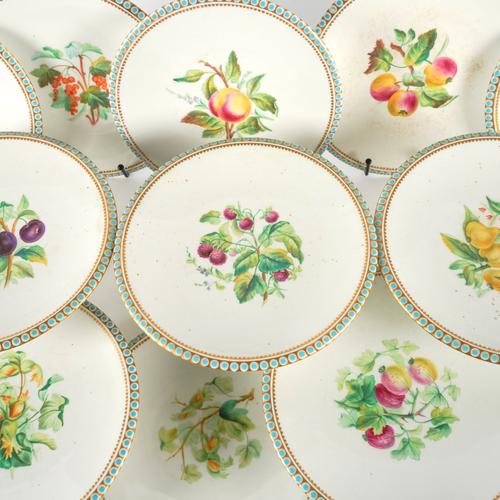 A GRAINGER'S WORCESTER PORCELAIN PART DESSERT SERVICE (11)
