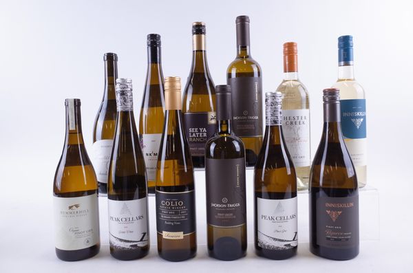 TWELVE BOTTLES CANADIAN WHITE WINE