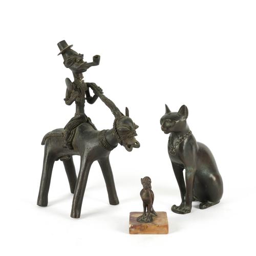 A PATINATED BRONZE MODEL OF A SEATED CAT MODELLED AFTER  THE EGYPTIAN GODDESS BASTET (3)
