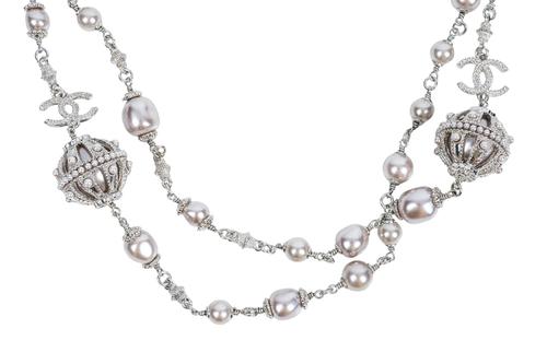 A CHANEL LONG NECKLACE