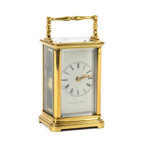 A RARE EARLY FRENCH BRASS STRIKING CARRIAGE CLOCK WITH CHAFF-CUTTER ESCAPEMENT