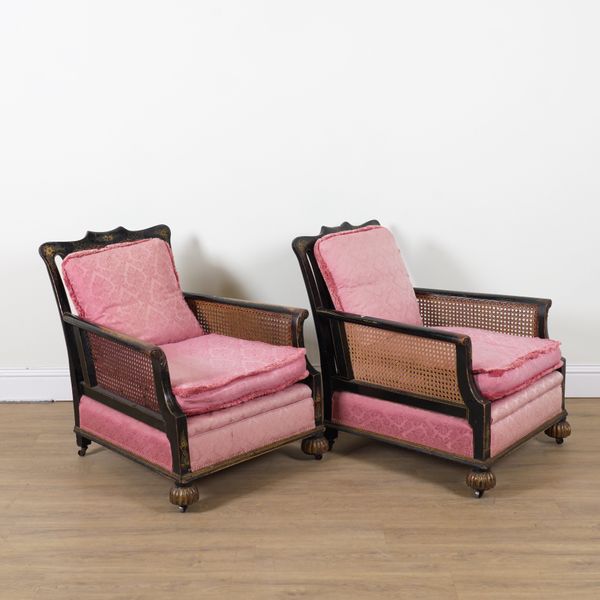 A MID 20TH CENTURY BLACK LACQUER CHINOISERIE DECORATED BERGERE THREE PIECE SUITE (3)