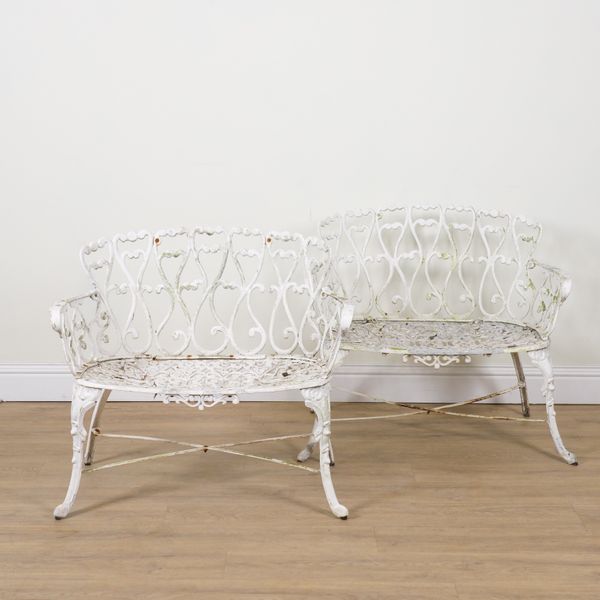 A SUITE OF WHITE PAINTED CAST ALUMINIUM PATIO FURNITURE (5)