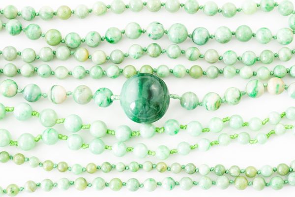 THREE JADEITE JADE NECKLACES (3)