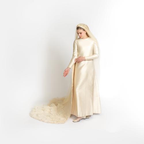 CHRISTIAN DIOR BOUTIQUE: AN IVORY SILK SATIN WEDDING DRESS,1968