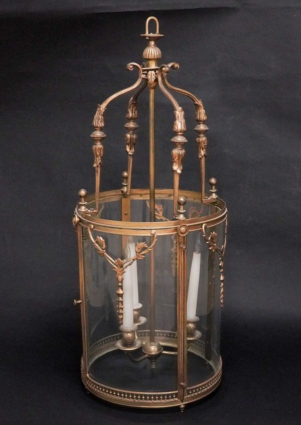 A 20TH CENTURY GILT METAL AND GLASS CYLINDRICAL LANTERN