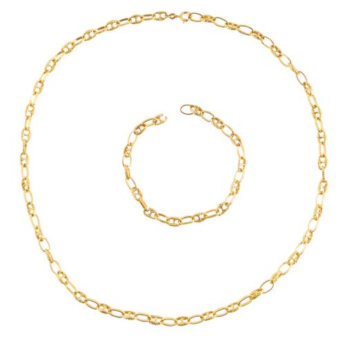 A KUTCHINSKY CHAIN NECKLACE