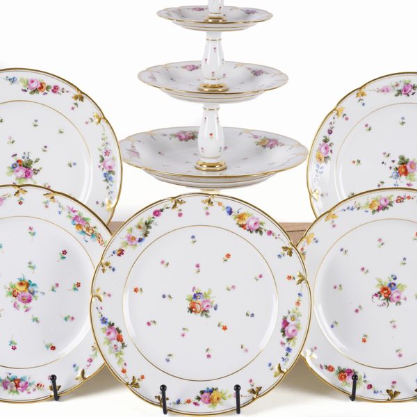 A PARIS ( EDOUARD HONORE) PORCELAIN DESSERT SERVICE ( 18)