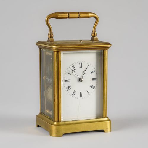 A FRENCH BRASS CASED STRIKING AND REPEATING CARRIAGE CLOCK