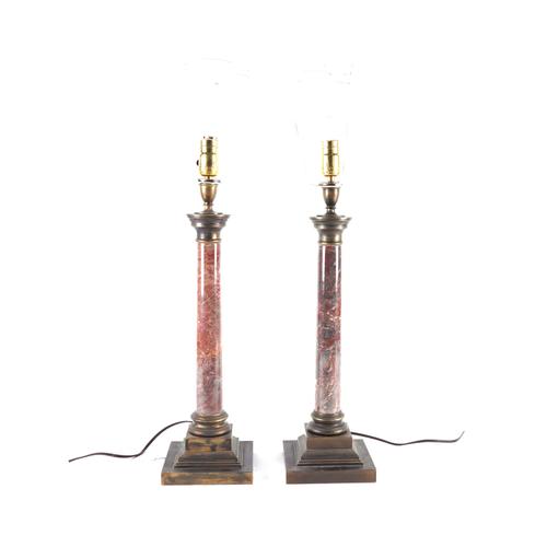 A PAIR OF BRONZE MOUNTED ROUGE MARBLE COLUMN TABLE LAMPS (2)