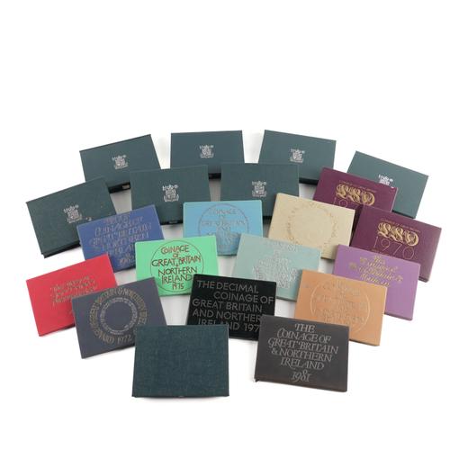A COLLECTION OF UNITED KINGDOM YEAR TYPE SPECIMEN PROOF COIN SETS (21)