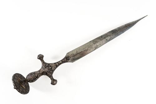 AN INDO-PERSIAN DECORATED DAGGER
