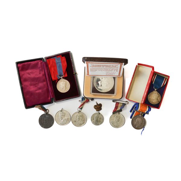 A GROUP OF MEDALS, COMMEMORATIVE MEDALS AND A COIN (9)