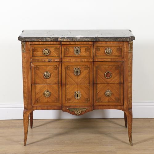 AN 18TH CENTURY FRENCH COMMODE